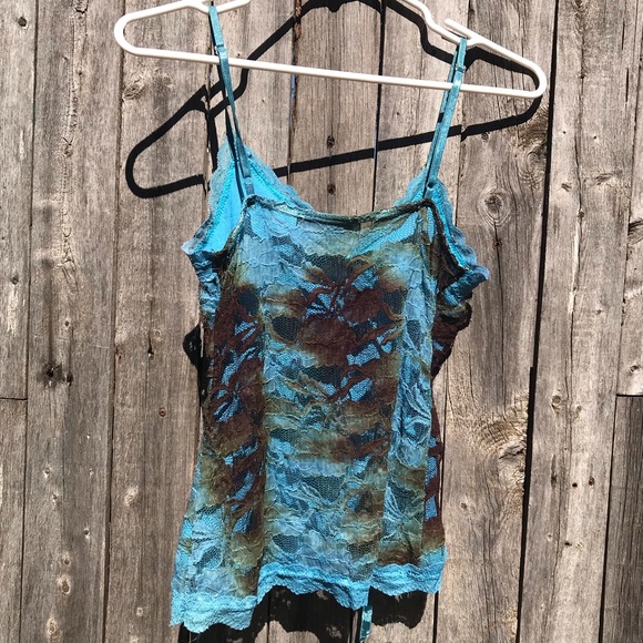 lace tank top - Picture 4 of 4